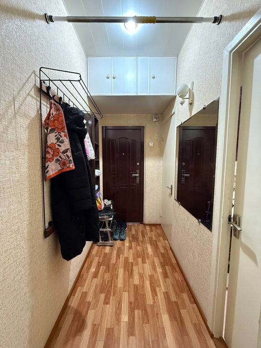 Продаётся двухкомнатная квартира Юнусабад 4