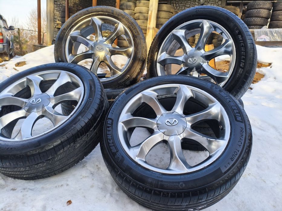Диски R20 infinity 5x114,3 + Шины