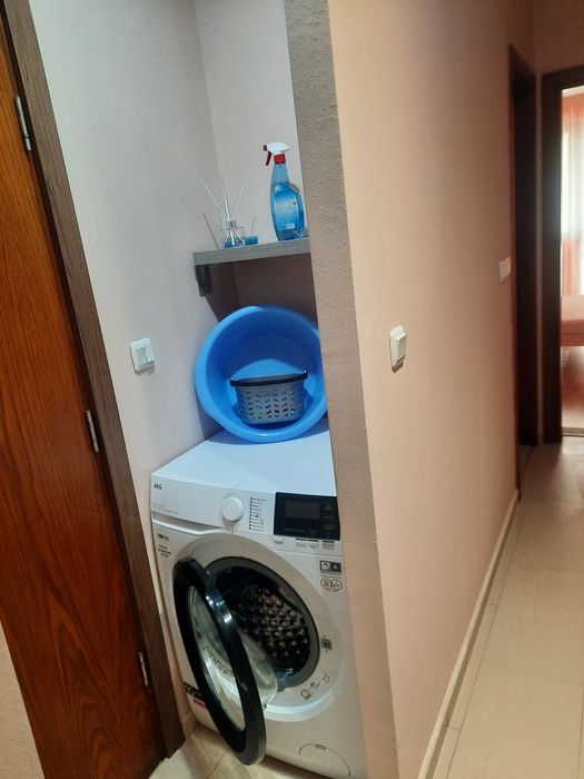 Дава се под наем Двустаен апартамент в Варна, Център - 80 кв.м за 612 € - Снимка #5