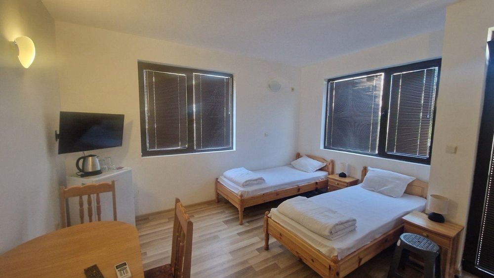 Продава се Двустаен апартамент в Свети Влас - 64 кв.м за 687 €/кв.м - Снимка #2