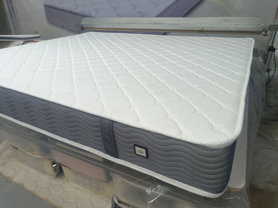 Анатомические Матрас от производителя "MaxSleep"