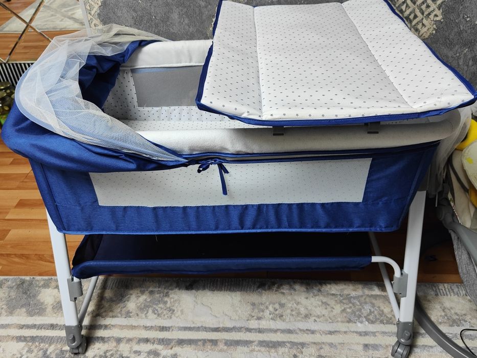 Продам детскую кроватку