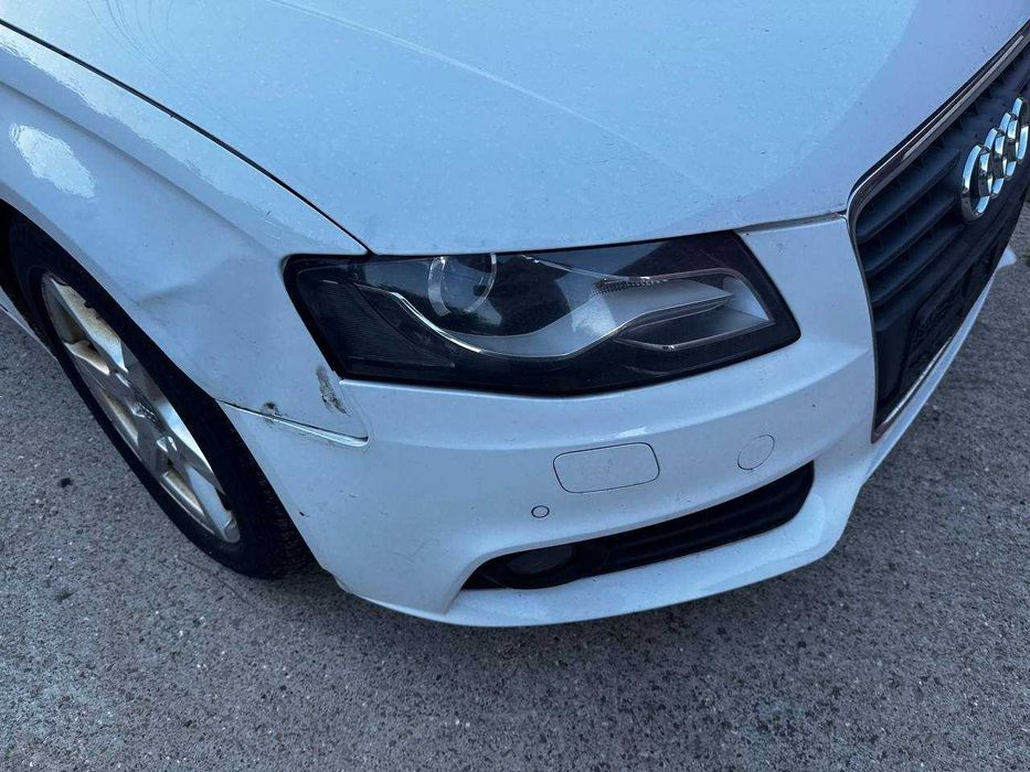 Dezmembrez Audi a4 B8 S-Line Break 2.0 TDI cod CAGB volan stanga