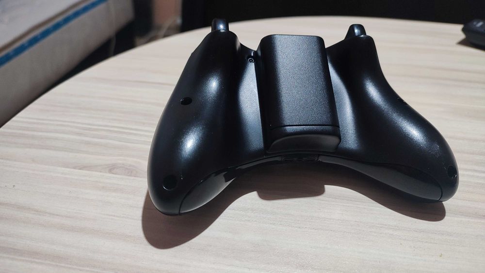 Xbox 360 контролер оригинален