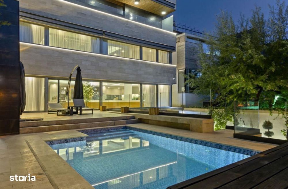 Vilă de autor pe malul Lacului Floreasca: Design iconic și piscină