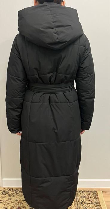 Продаю зимнюю куртку