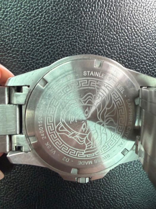 Часы оригинальные Versace