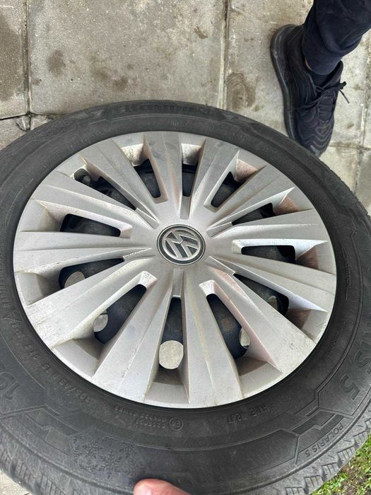 VW Golf 7,5 5x112 15" + BARUM POLARIS 5