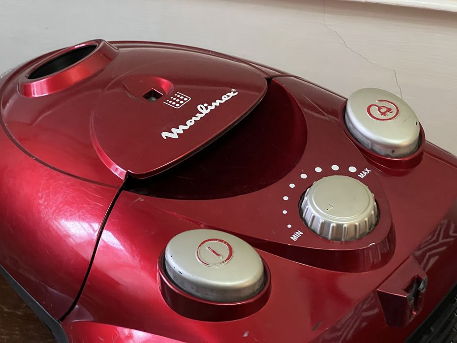 Пылесос Moulinex M-6211