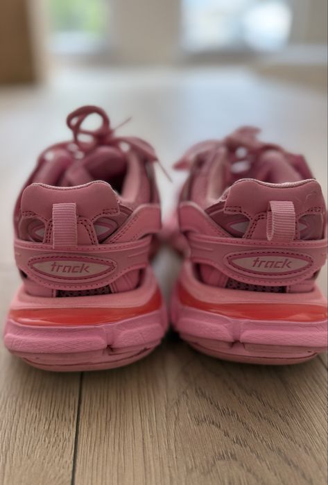 Adidași Balenciaga Track Roz – Mărimea 37