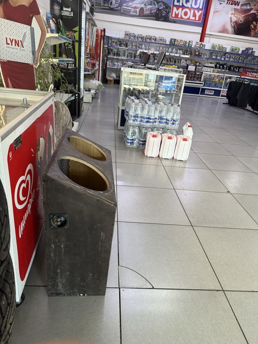 Короб сабвуфер под два 12 динамика