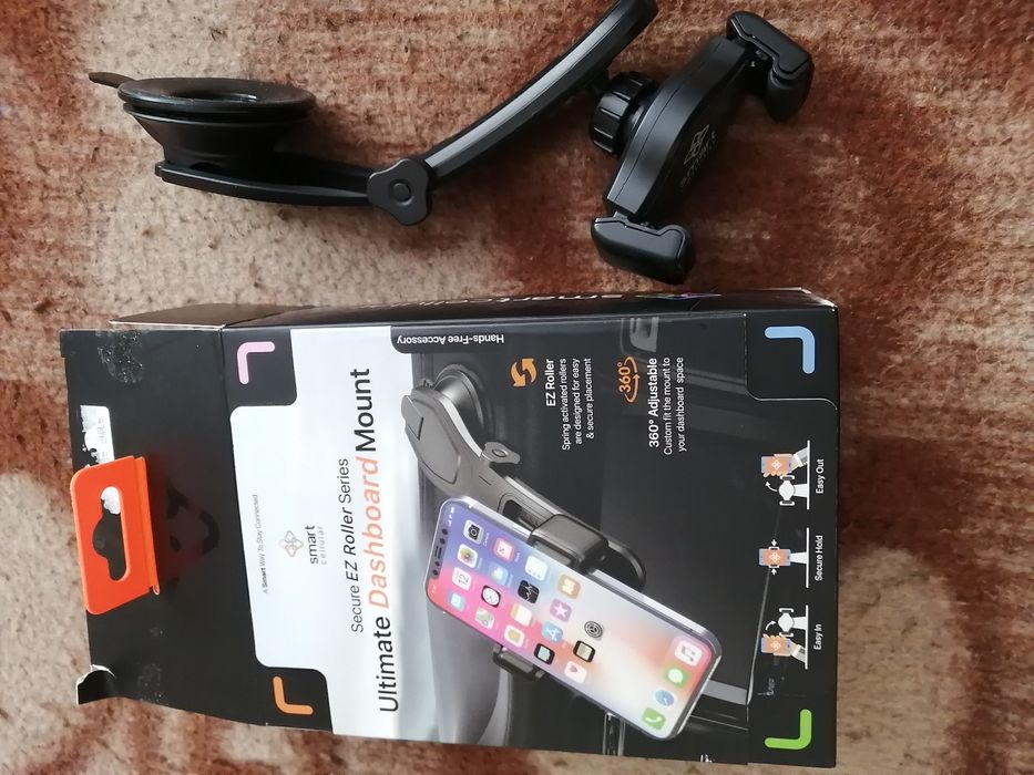 Нова стойка за телефон Англия