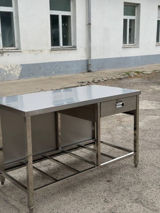 Стол с ящиком из нержавеющей стали рабочий стол
Выдвижной ящик с замко