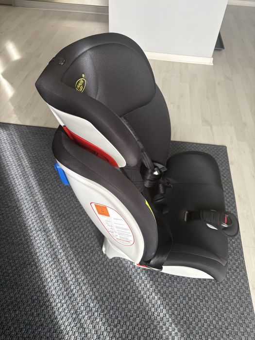 Scaun auto pentru copil