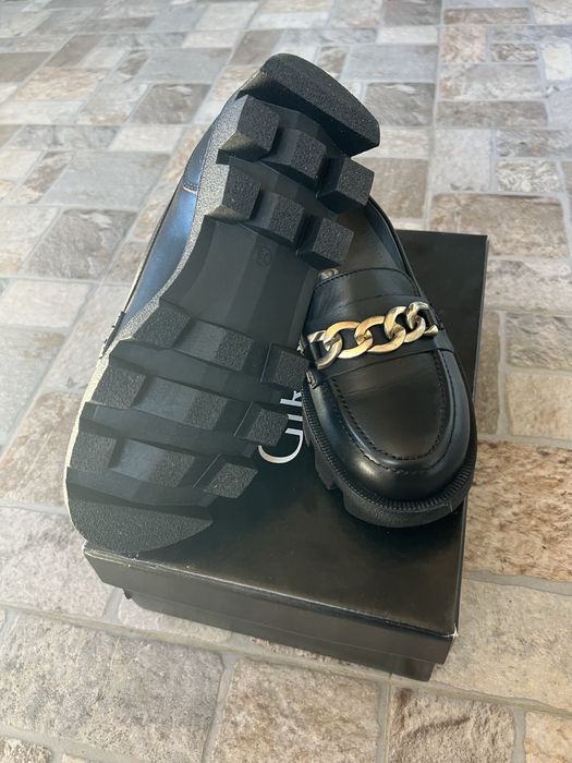 ЛОУФЪРИ-естествена кожа и хастар