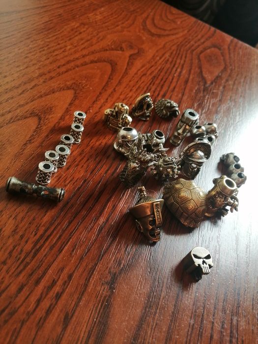 Украшения для темляка, брелков.