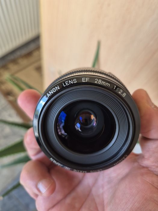 Obiectiv Canon EF 28mm f2.8