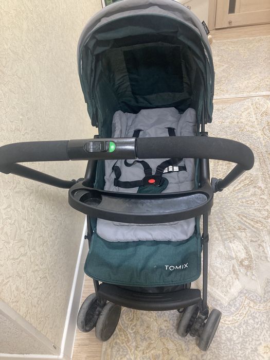 Коляска Tomix