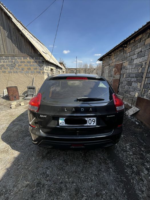 Lada XRay 2017 год 1.8 л. АКПП Робот