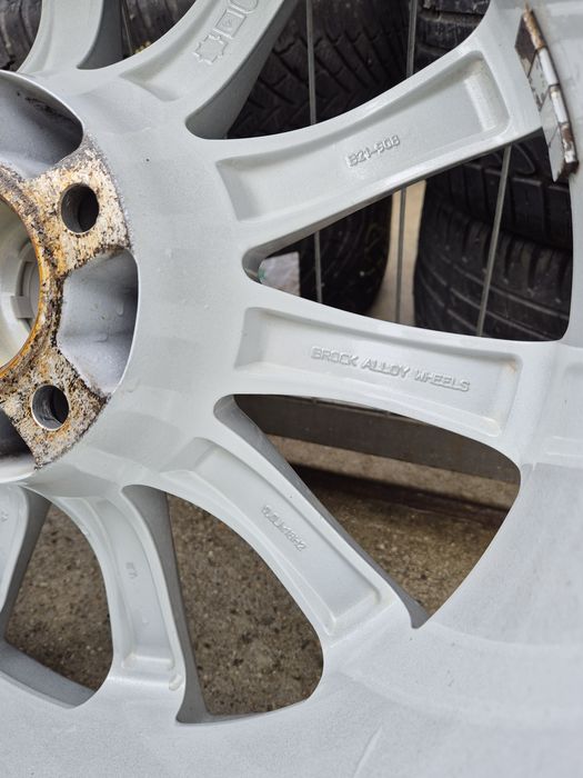 Джанти Brock 18 цола 5х114,3 спорт пакет 8j et43 на 9j et15 Nissan