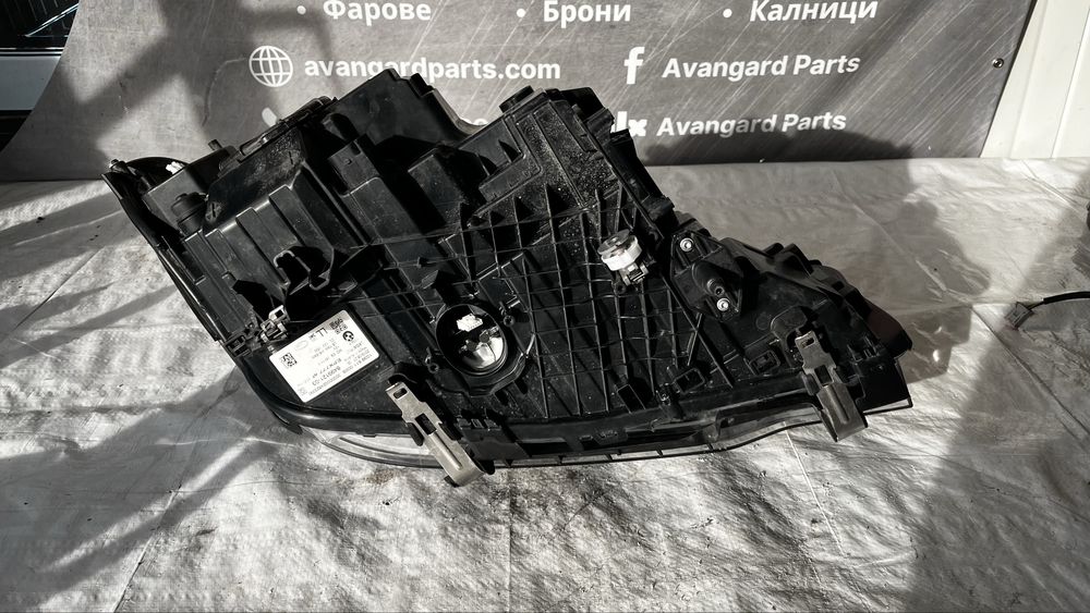2 броя BMW 5 G30/G31 десен фар