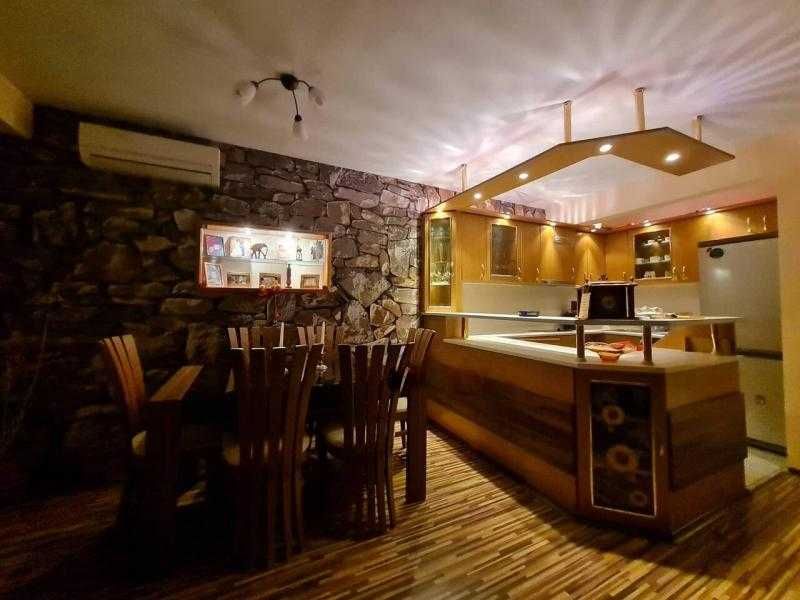 Луксозно жилище в Центъра на града