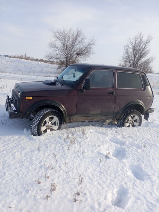 Нива продам срочно