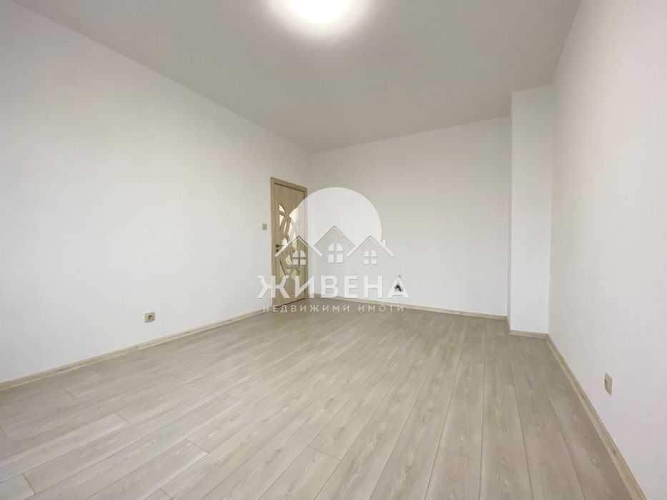 Продава се Двустаен апартамент в Варна, Младост 1 - 40 кв.м за 2373 €/кв.м - Снимка #3