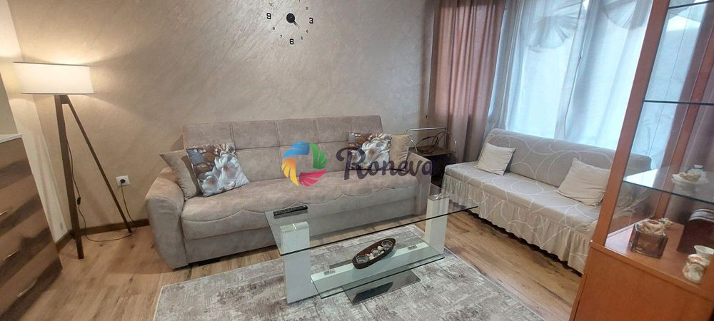 Дава се под наем Тристаен апартамент в Варна, Център - 76 кв.м за 760 € - Снимка #5