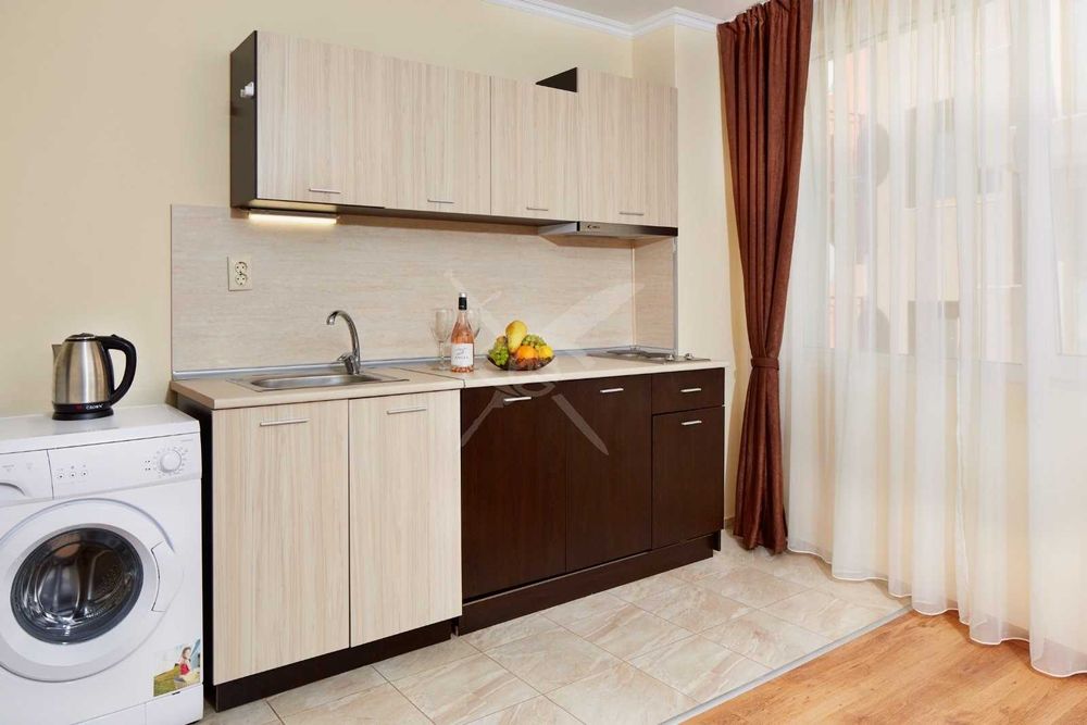 Двустаен апартамент в Несебър 68995