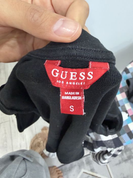 Кофта черная Guess S