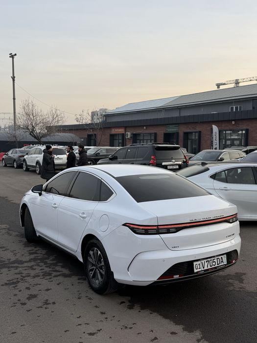 BYD chazor 2024 toza 2 pozitsiya