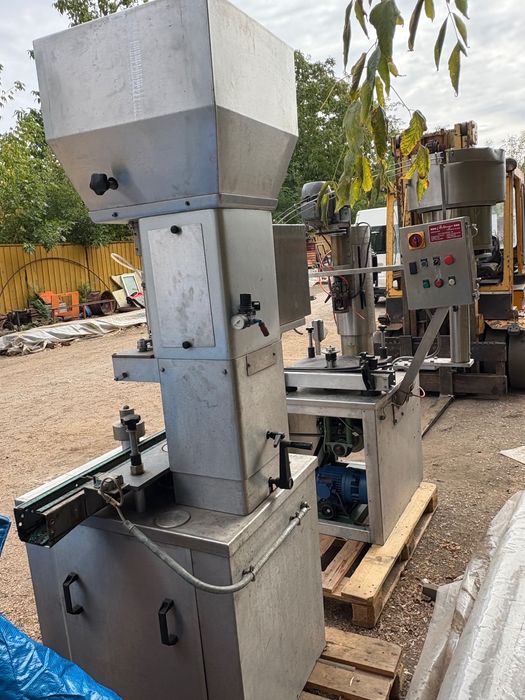 Бутилиращи машини за вино и напитки