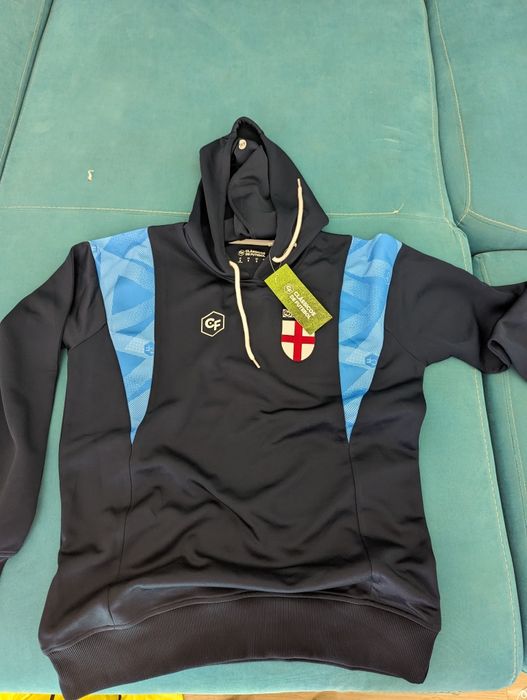 Hanorac C.F. pentru băieți la dor 100 lei