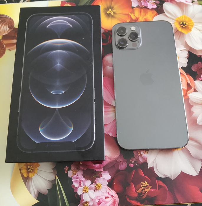 Продам iPhone 12 рго