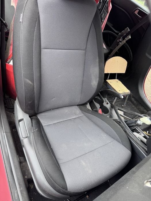 Scaun dreapta fata pasager Hyundai i20 2014-2020