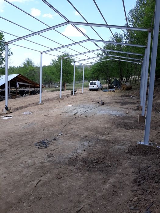 Vindem hale metalice din euro profile și din țeava