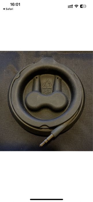 Casti sport metalice ajustabile cu fir - Nike Skylin