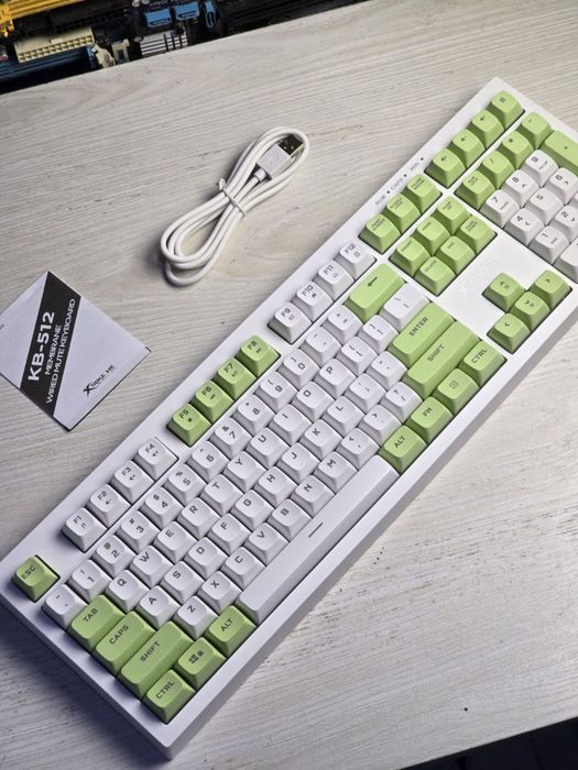 Игровая клавиатура Xtrike KB512