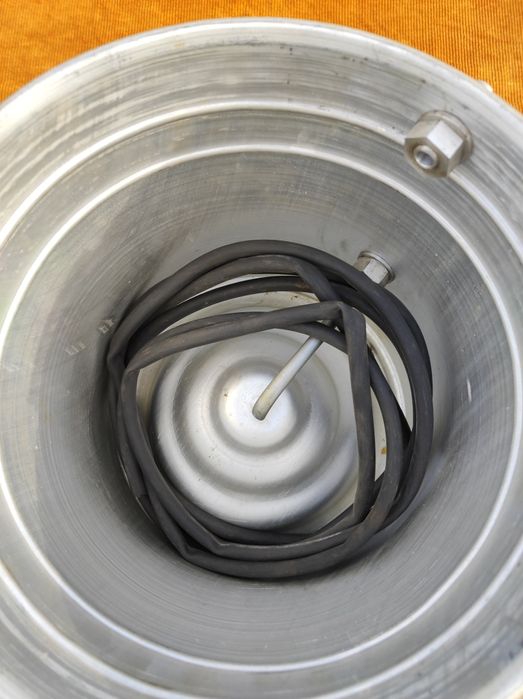 Дестилатор за вода            .