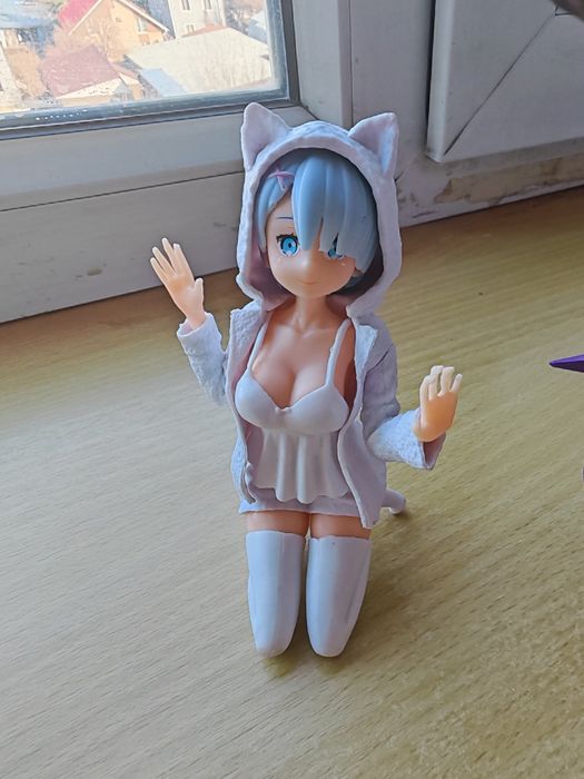 Продам аниме фигурки