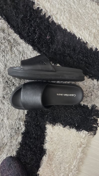 Чехли Calvin Klein