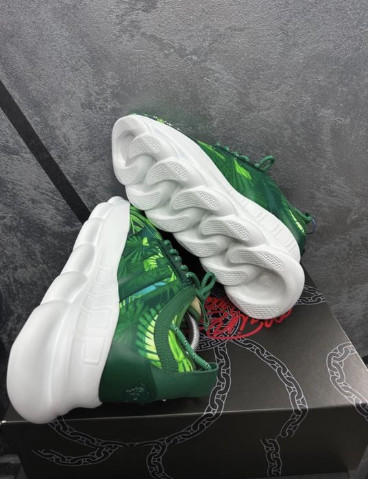 Versace Chain Reaction