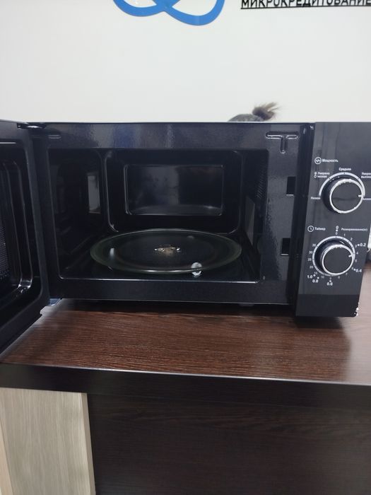 Микроволновка новая