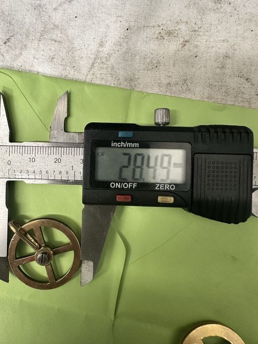 Scriprti și greutați ceas cu pendul