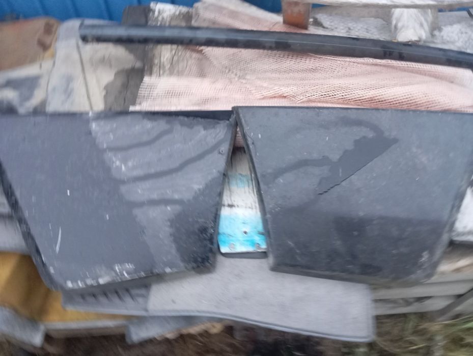 Порог и задняя листва на Mercedes w201, 190e