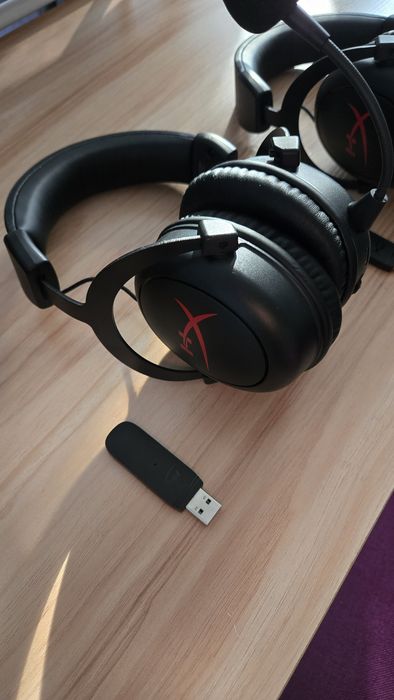 Casti PC  Hyperx Cloud Core Wireless + receiver
