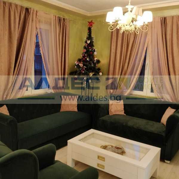 Ремонтиран, обзаведен, с две спални, в Овча Купел