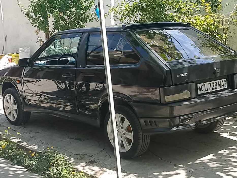 Lada 2108 sotiladi