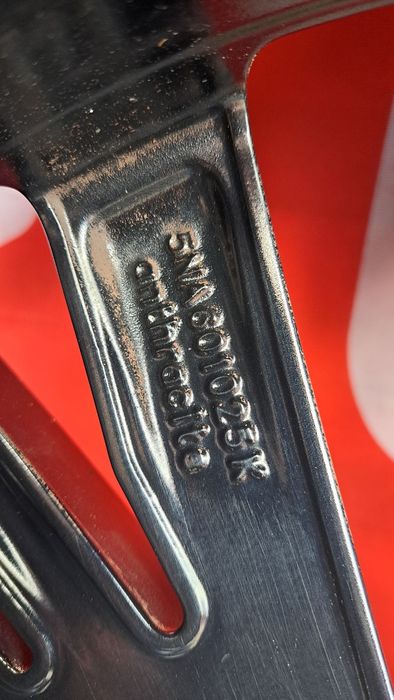 Оригинални джанти Фолксваген 18 цола 5 112  гуми 235 55 18